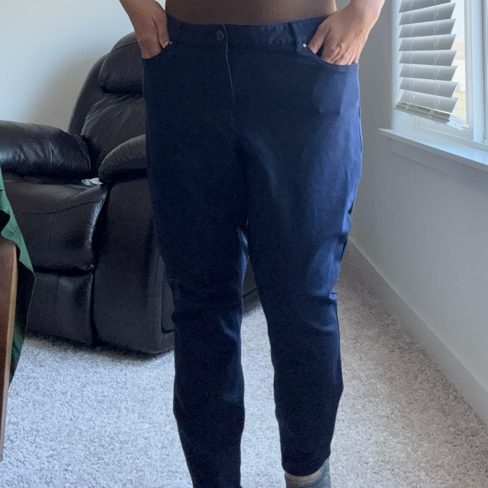 Blue women’s Pantsuit with Tapered Leg and Elastic Waistband